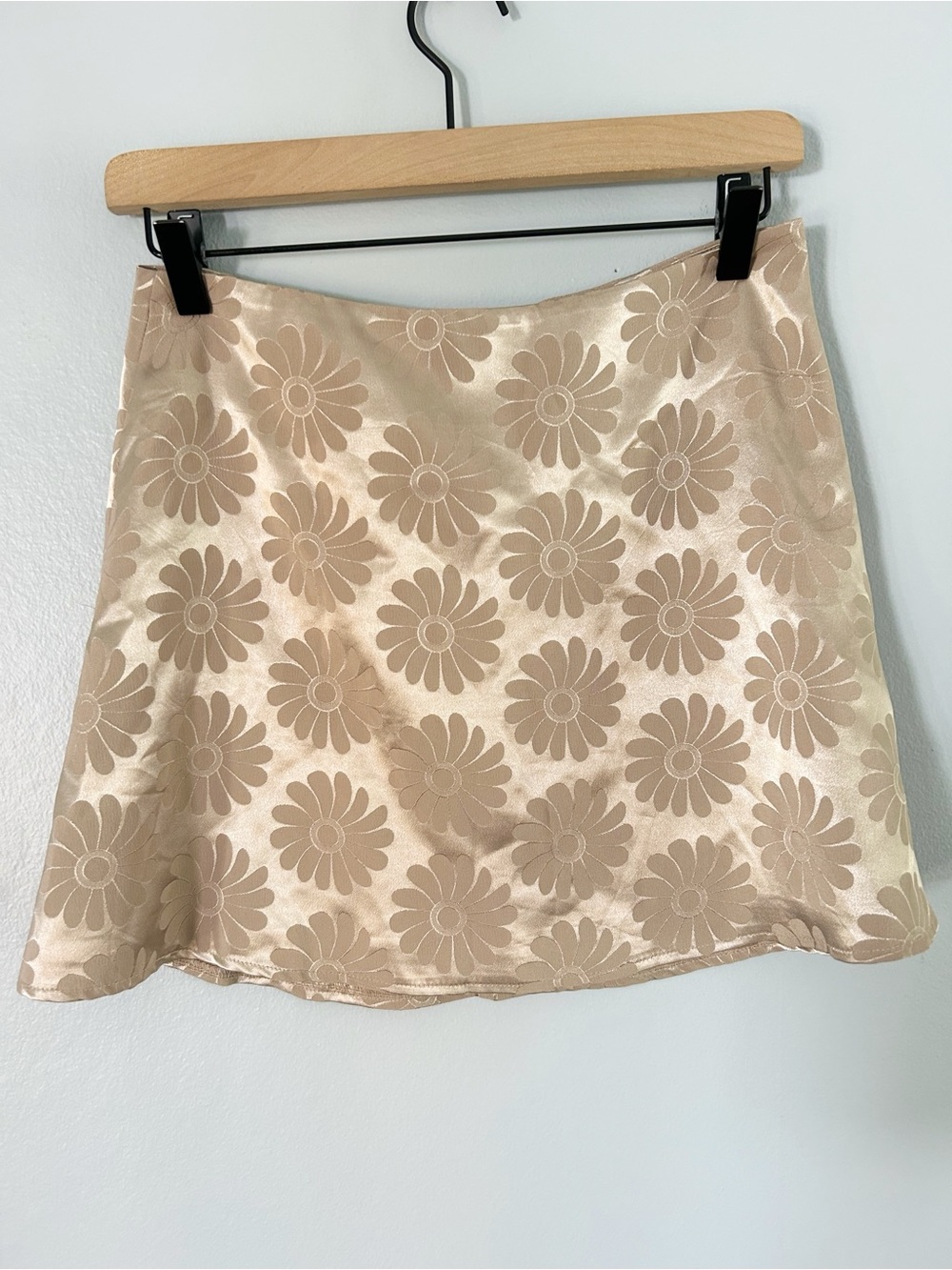 Princess Polly • gold champagne Floral Satin Mini Skirt 6